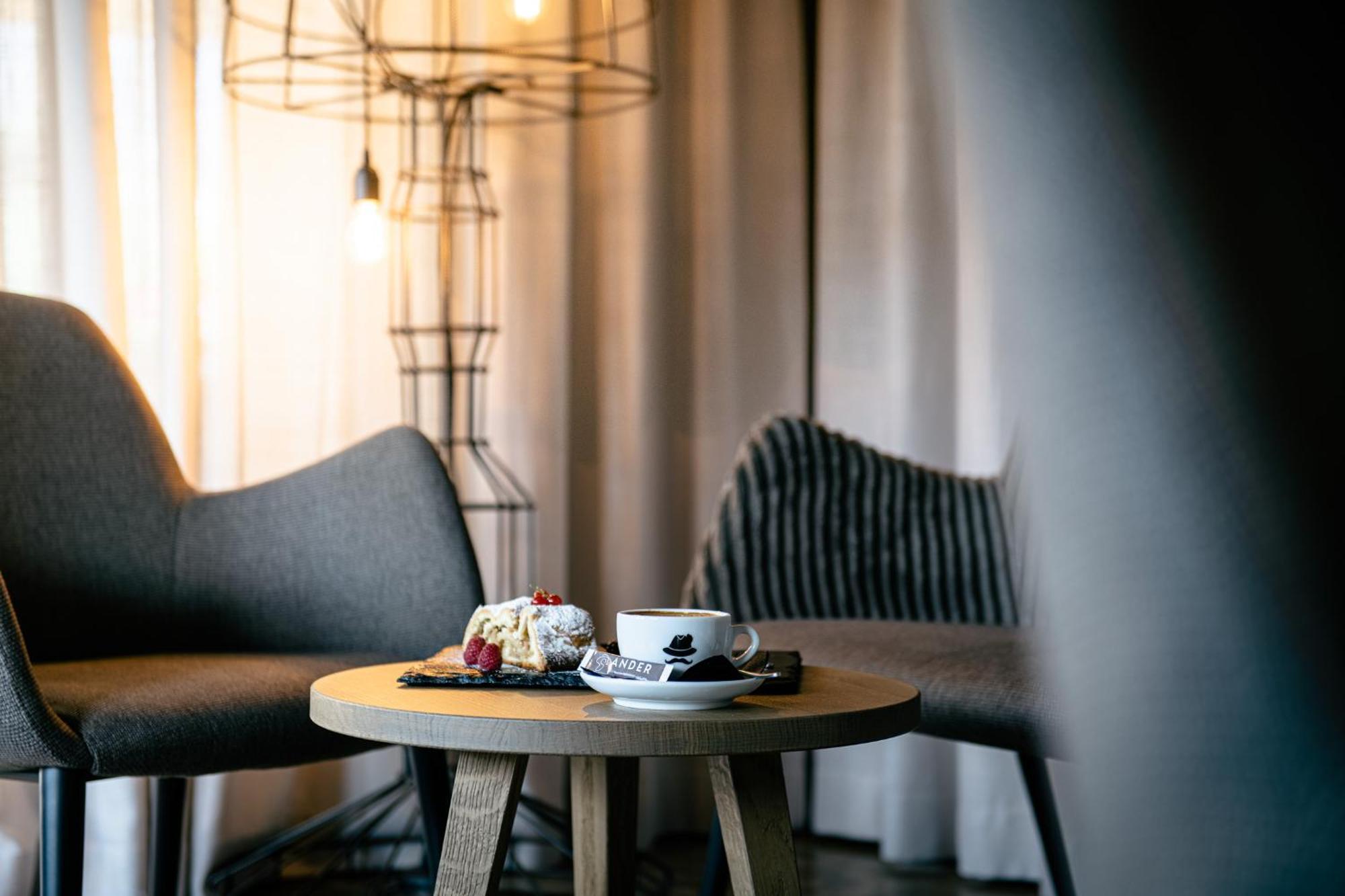 Hotel Ander Brunico Eksteriør billede