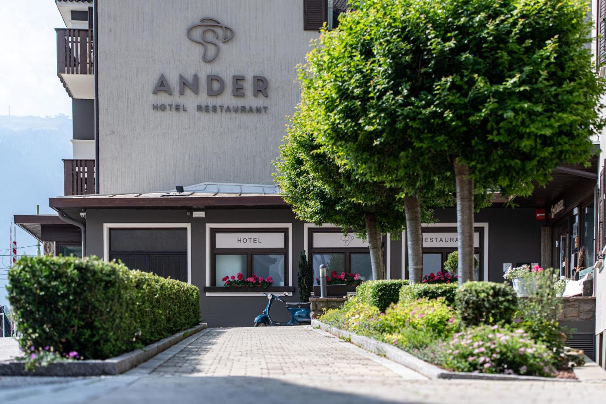 Hotel Ander Brunico Eksteriør billede